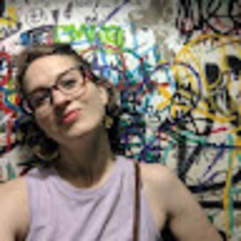 Meet your Posher, Alexandra